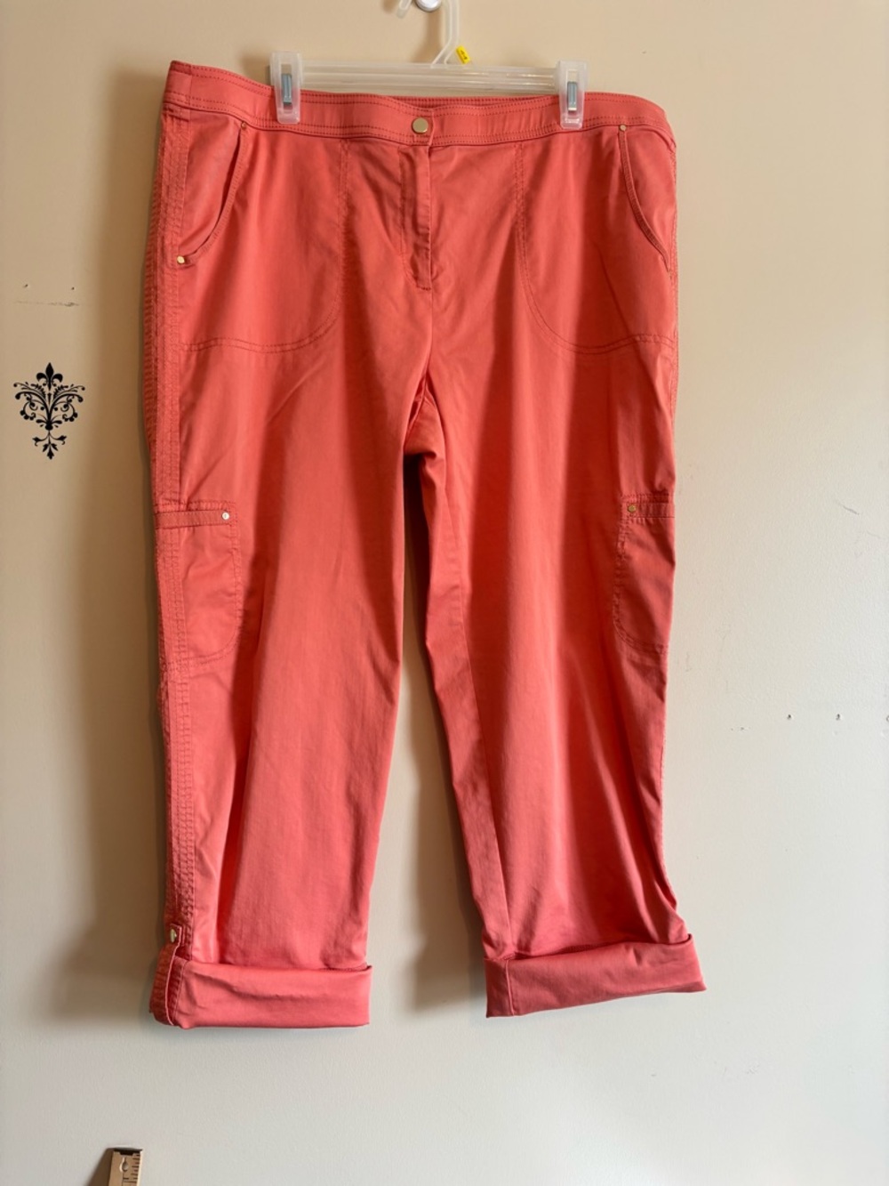 Chico's Coral Cropped Utility Pants